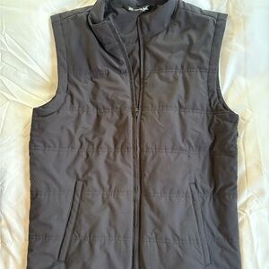 Travis Mathew cold bay vest